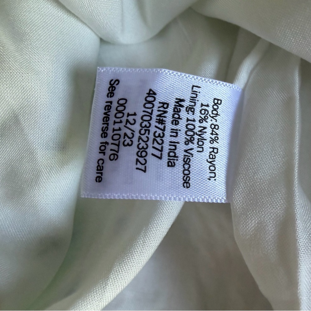 SO Floral Mini Dress White Light Green & Blue Floral Print Feminine Dainty NWT - Picture 6 of 6